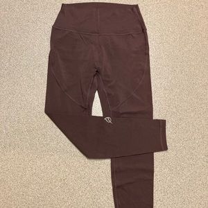 P’tula - The Shelby Legging in Mulberry